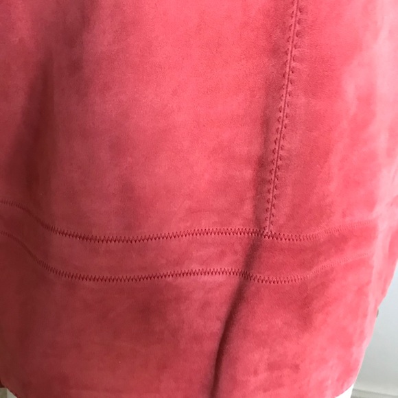 Jacket - Picture 9 of 10